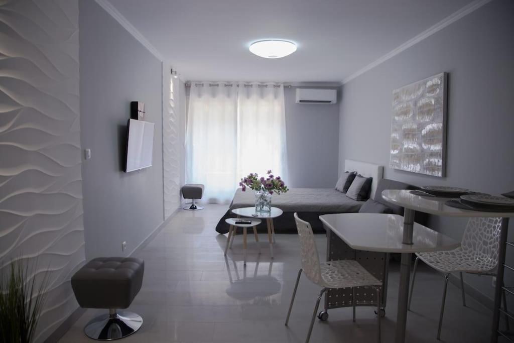 Stylish Studio In Only 50 Meters From Beach ! 니스 외부 사진